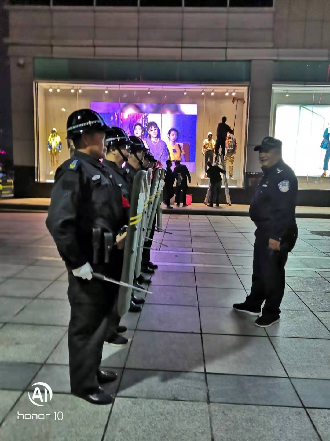 大家知道保安員是什么嗎？下面跟著襄陽戎安的介紹一起了解下吧！